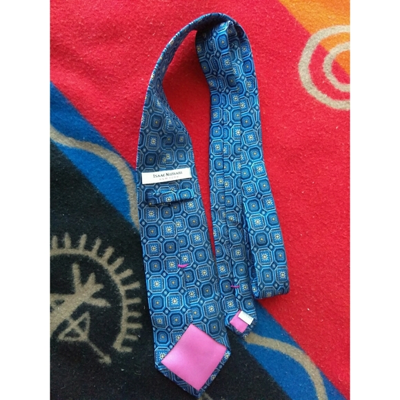 Isaac Mizrahi Silk Men Tie - Picture 2 of 4